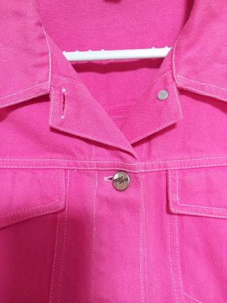 Chaqueta vaquera niña rosa Talla 10 años.