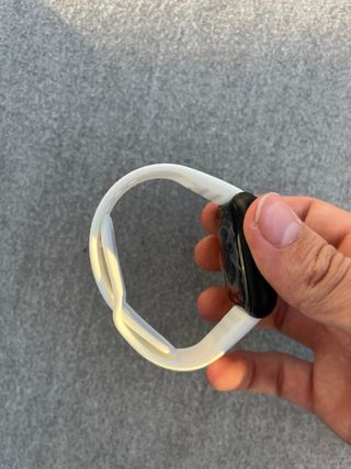 Reloj inteligente blanco