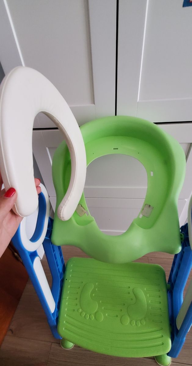 Adaptador WC infantil con escalón