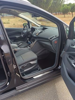 Ford Grand C-MAX 2013