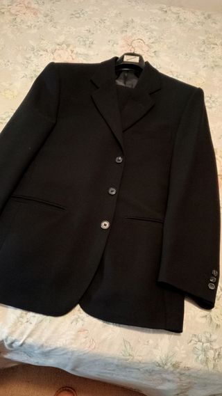 Traje de vestir Pedro Morago negro.