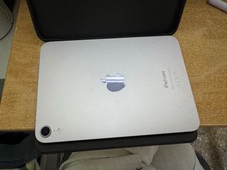 iPad mini A17PRO con Teclado y Apple Pencil