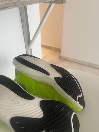 Zapatillas New Balance FuelCell Rebel 