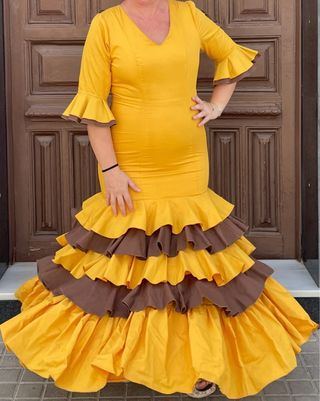 Traje de flamenca talla 42-44-46