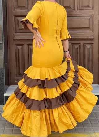 Traje de flamenca talla 42-44-46