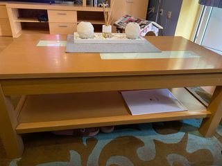 Mesa de salón extensible de madera