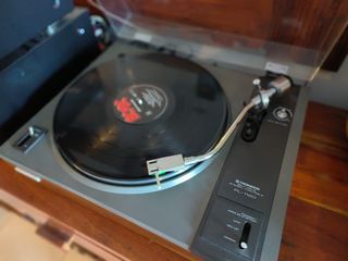 Tocadiscos Pioneer PL-112D