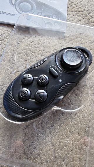 Mini Mando Bluetooth para Móvil (Juegos y Selfies)