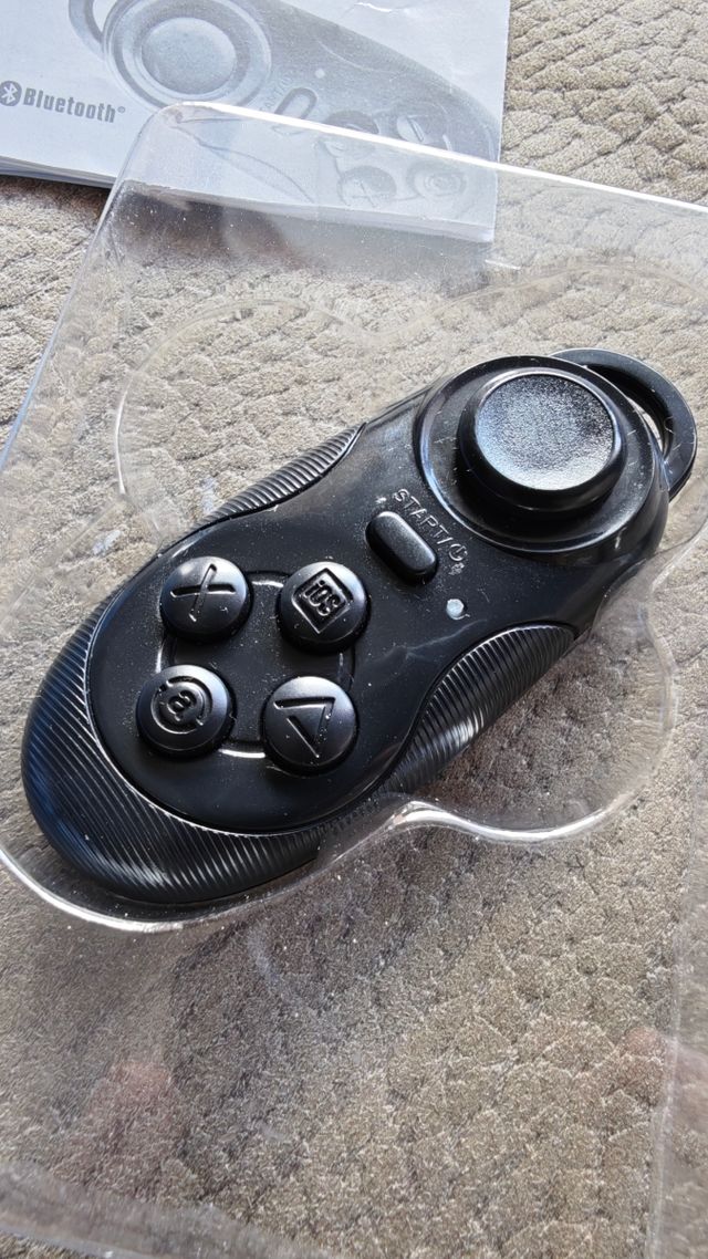 Mini Mando Bluetooth para Móvil (Juegos y Selfies)