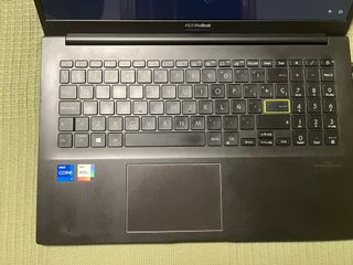 Portátil ASUS i7 12 GB RAM Negro