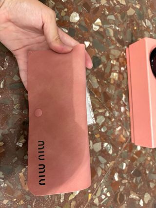 Gafas de sol Miu Miu rosas
