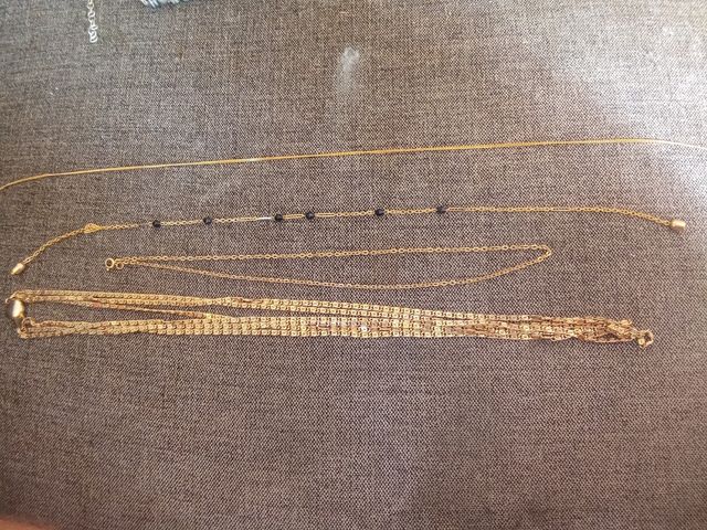 Lote de 4 Cadenas y Pulsera Doradas