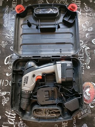 Taladro Atornillador Black&Decker 9.6V