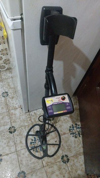 Detector de Metales Profesional Centurion