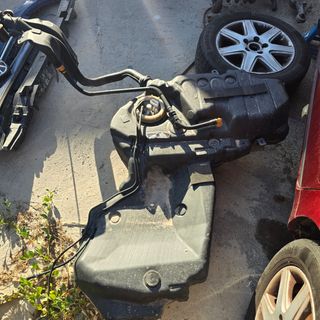 Depósito combustible Seat Exeo