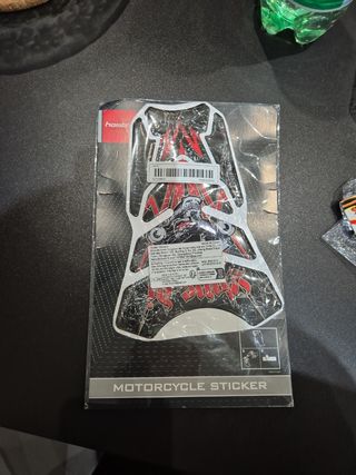 Paraserbatoio moto 