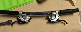 Manillar MTB Tranz X 560mm 25.4mm