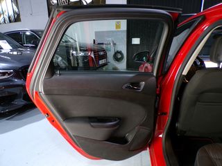 Opel Astra Sedan 1.4T 140cv GLP/Gasolina 2015