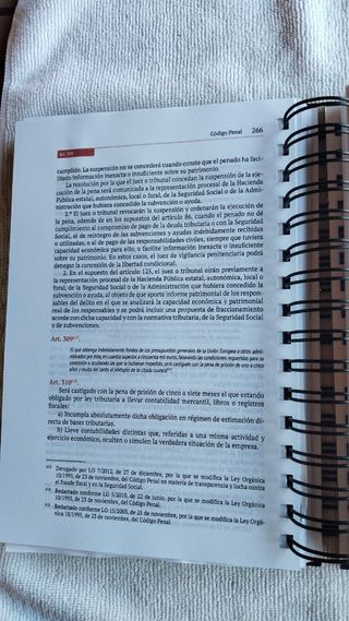 Código penal y Ley penal del menor
