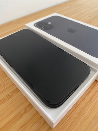 iPhone 16 256GB Negro