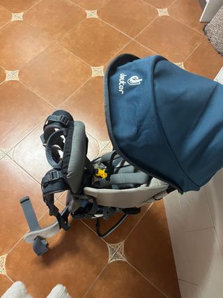Mochila porta bebés Deuter