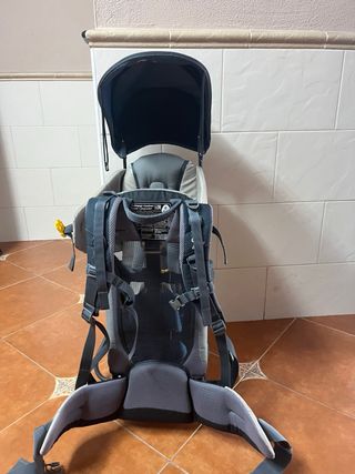 Mochila porta bebés Deuter