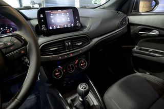 Fiat Tipo   5P 1.4 TJet 88kW 120CV SDesign 
