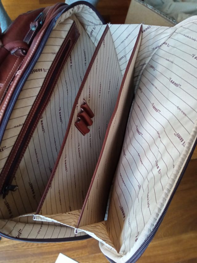 borsa da viaggio con tasca portadocumenti iSanti