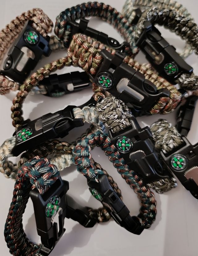 Pulsera supervivencia paracord con brújula