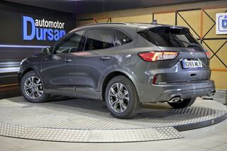 Ford Kuga   STLine 2.5 Duratec FHEV 140kW Auto 
