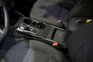 Ford Kuga   STLine 2.5 Duratec FHEV 140kW Auto 