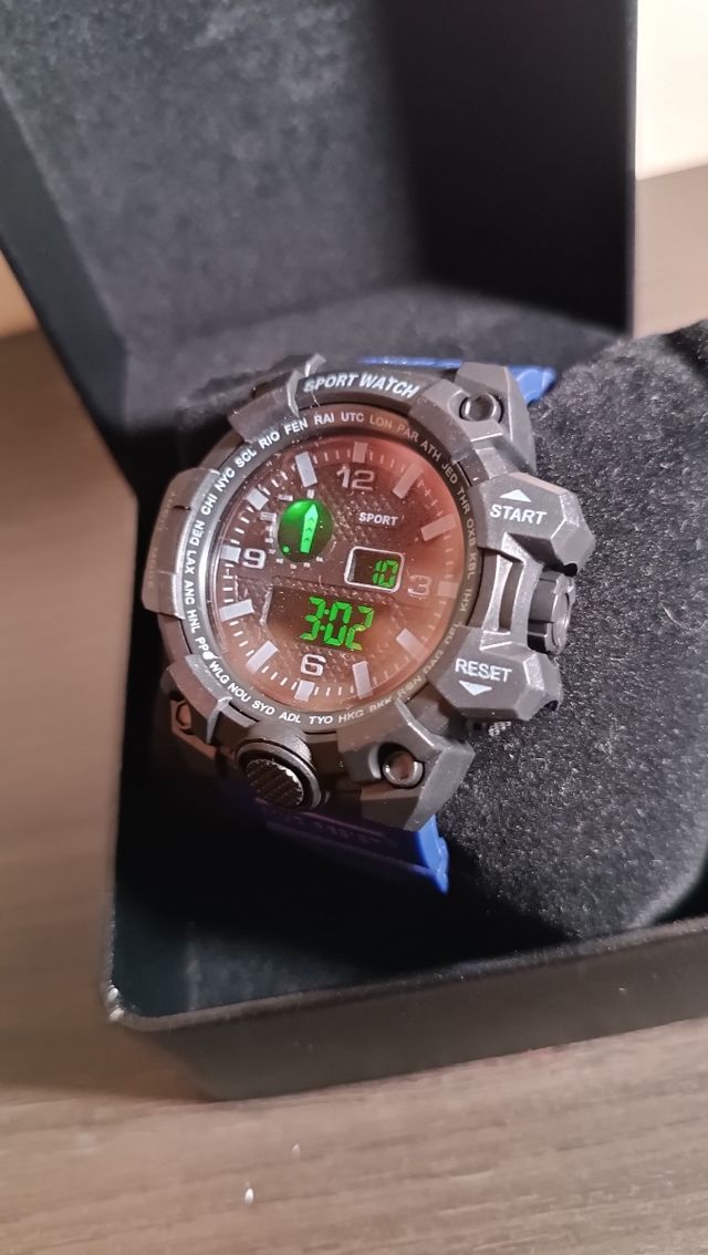 Reloj Deportivo Digital Negro Correa Azul