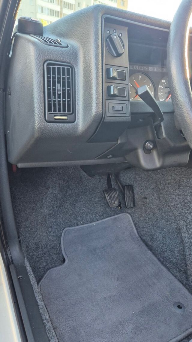 Volvo 340GL 1987