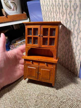 Credenza rustica per casa delle bambole
