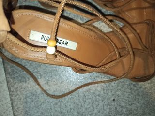 Sandalias Pull&Bear marrones con cordones