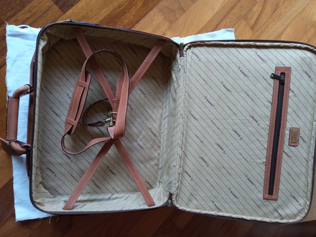 borsa con valigetta rigida portadocumenti iSanti