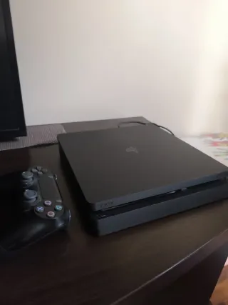 Ps4 Slim 500gb + Mando 