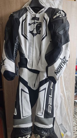 Mono de cuero para moto 2 piezas Bela North Star.