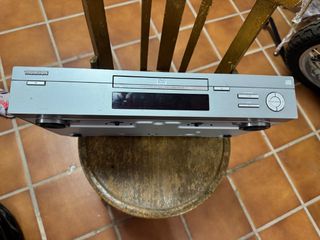 Reproductor DVD Thomson Gris