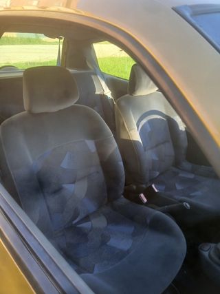 Renault Clio 2001