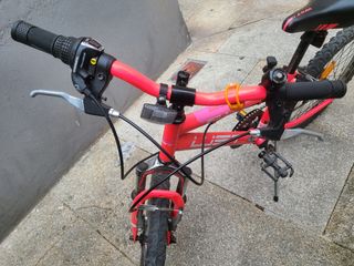 Bicicleta infantil WST 24 rosa