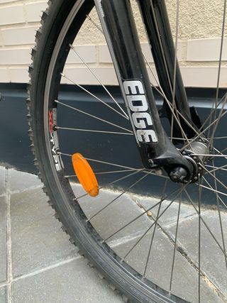 Bicicleta Rock Machine Tornado 200