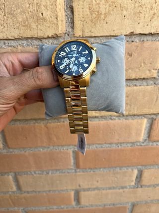 Reloj Guess Edición Limitada Dorado nuevo