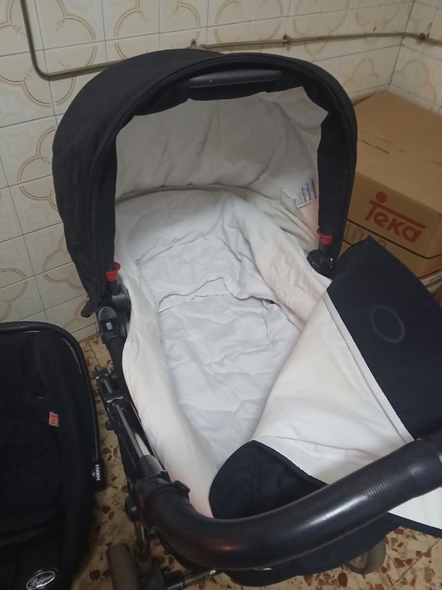 Conjunto Capazo, Silla y Maxicosis marca BEBECAR