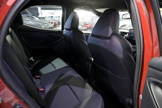 Toyota Yaris   1.5 120H Style P. Premier Edition 