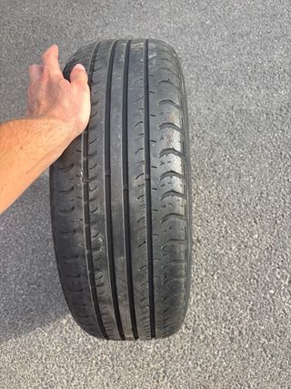 llanta y neumático Hankok 195/65R15