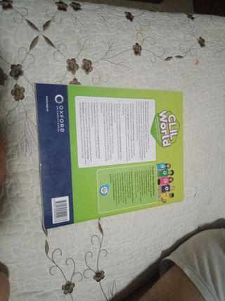 Libro 1° primaria CLIL WORLD Class Book Pack
