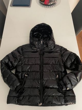 Plumas Moncler Negro Brillante