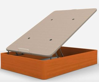 Canapé de madera gran capacidad.
