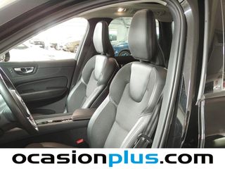 Volvo XC60 T8 Momentum AWD Auto 287 kW (390 CV)